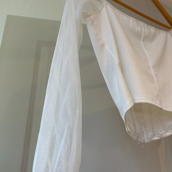 White, sheer long sleeve crop top from Akira - Picture 10 of 10